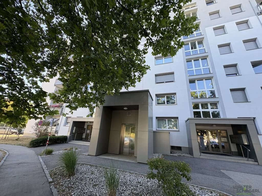 4-Zimmer-Wohnung mieten in Sankt Pölten – 90,06 m², € 1.054 – Bild 1 von 18