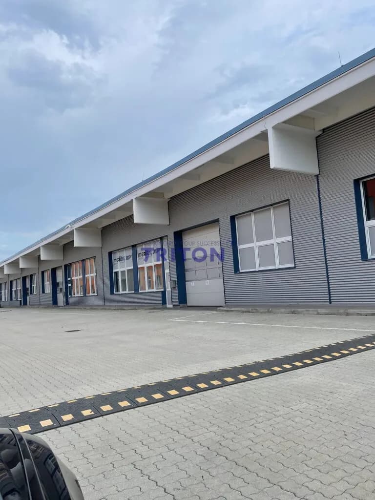 Gewerbeimmobilie mieten in Wiener Neustadt – 180 m², € 1.640 – Bild 2 von 19