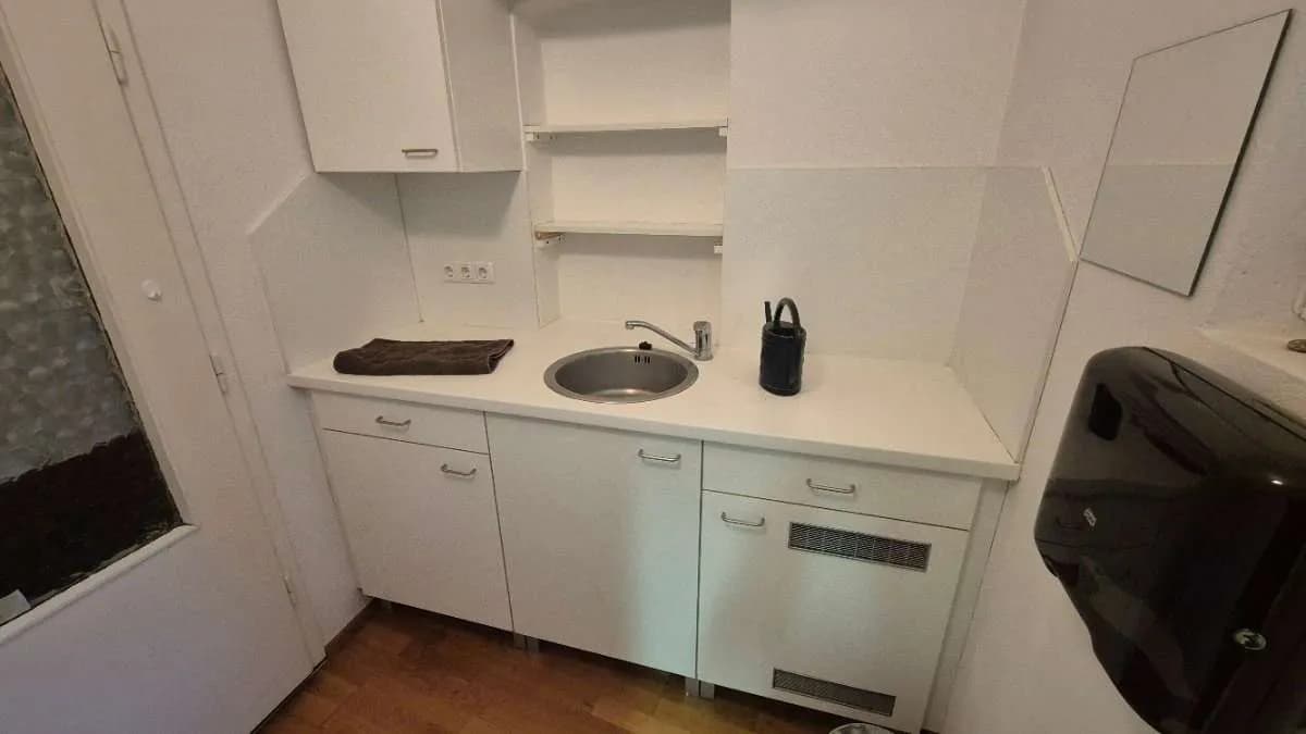 Gewerbeimmobilie mieten in Melk – 132 m², € 9 – Bild 14 von 15