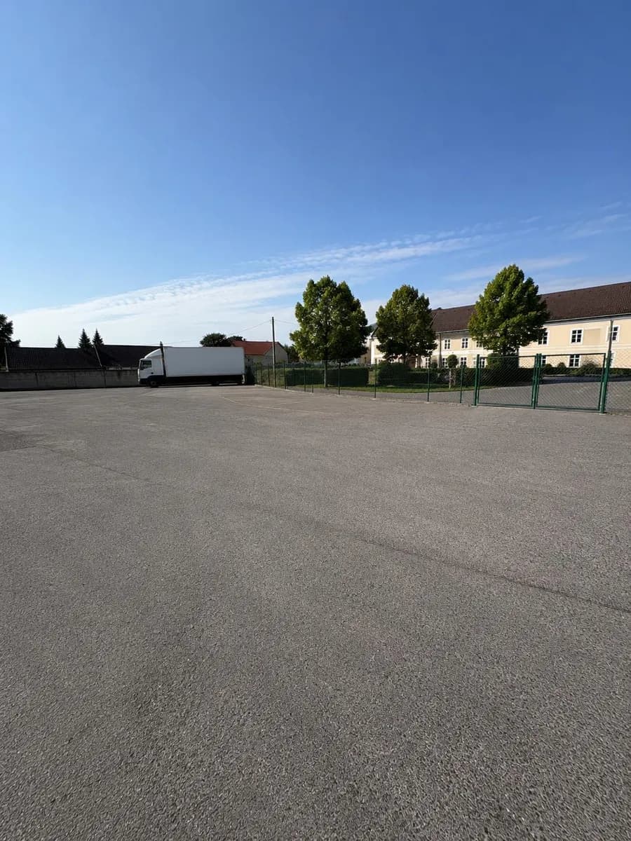 Immobilie mieten in Gänserndorf – 500 m², € 3 – Bild 3 von 4