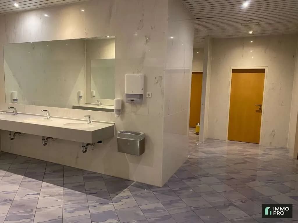 Gewerbeimmobilie mieten in Kufstein – € 11 – Bild 7 von 15