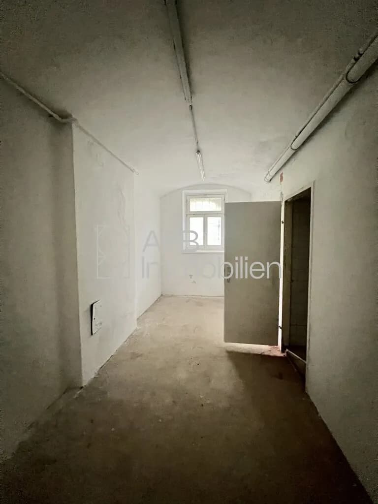 3-Zimmer-Gewerbeimmobilie mieten in Graz – 50 m², € 5 – Bild 3 von 9