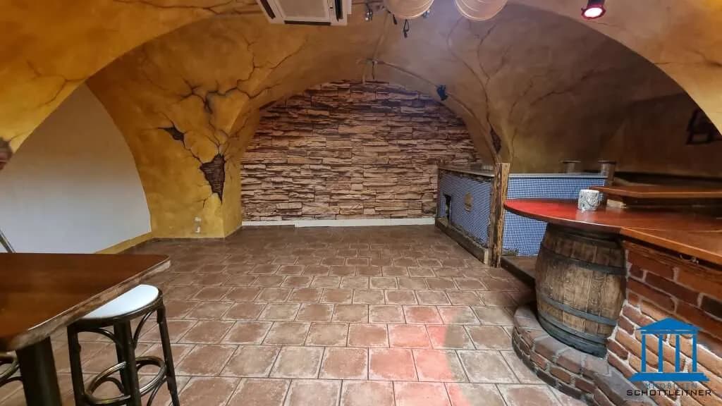 Gewerbeimmobilie mieten in Wiener Neustadt – 316 m², € 2.413 – Bild 4 von 31