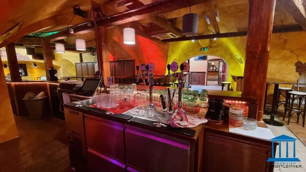 Gewerbeimmobilie mieten in Wiener Neustadt – 316 m², € 2.413 – Bild 7 von 31