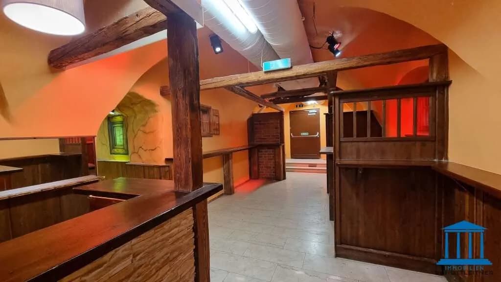 Gewerbeimmobilie mieten in Wiener Neustadt – 316 m², € 2.413 – Bild 19 von 31