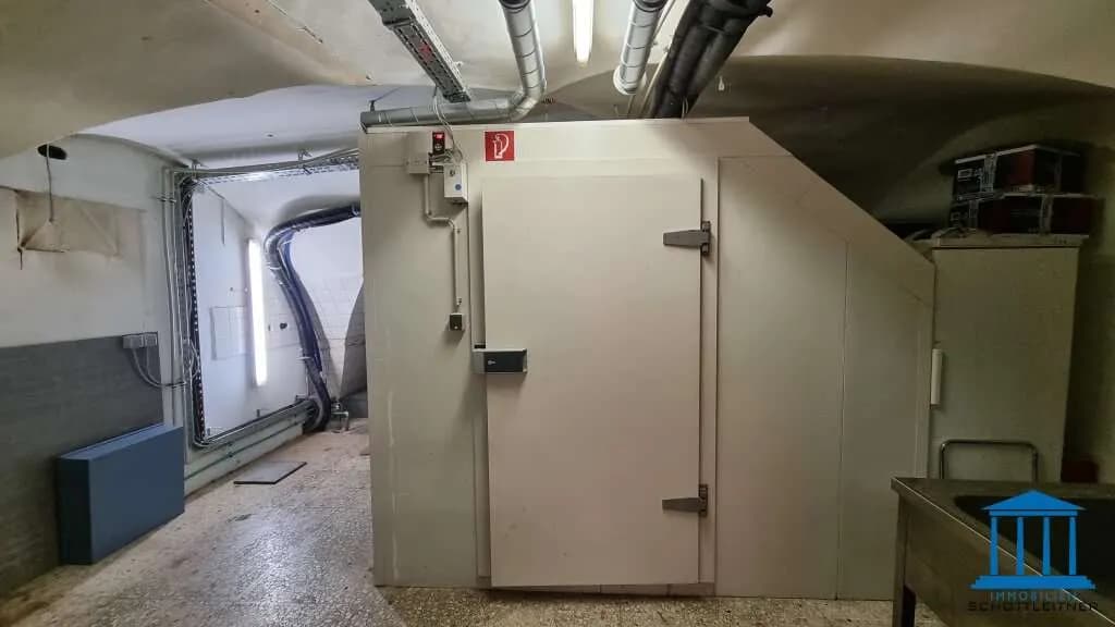 Gewerbeimmobilie mieten in Wiener Neustadt – 316 m², € 2.413 – Bild 24 von 31