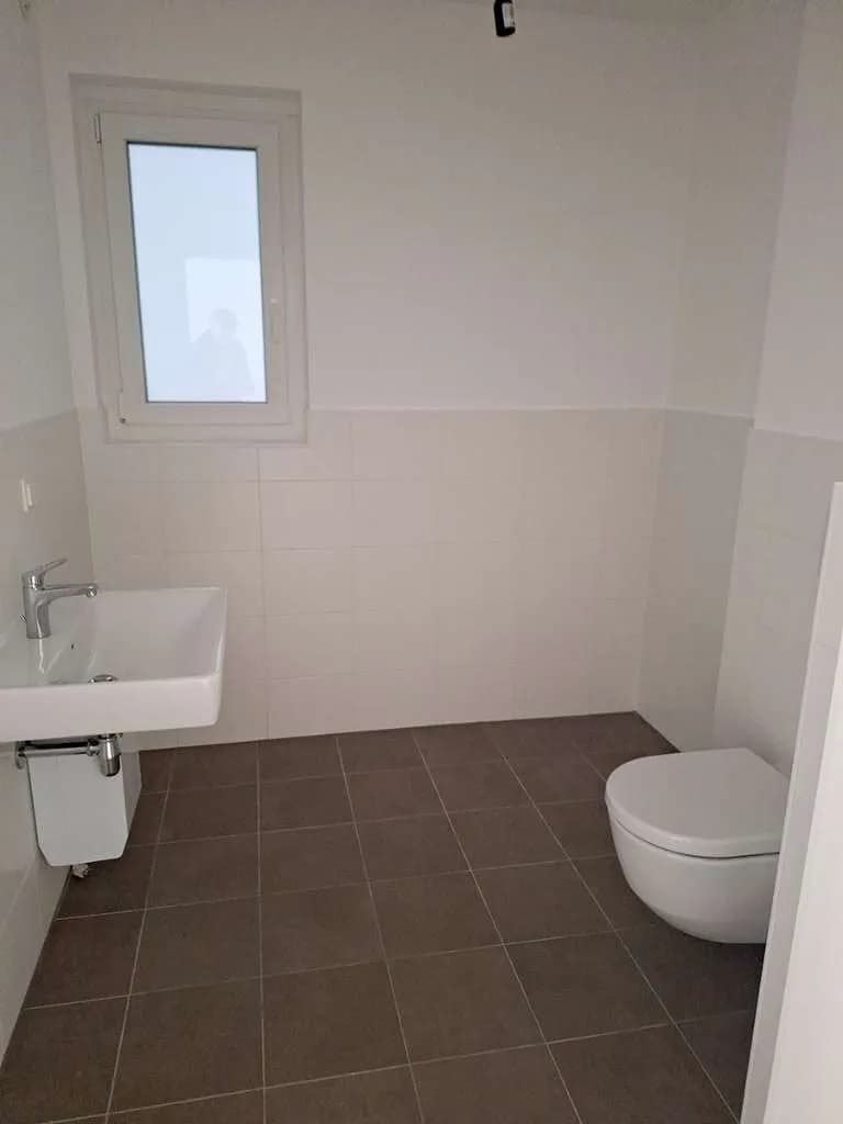 Gewerbeimmobilie mieten in Graz – 77 m², € 1.221 – Bild 6 von 6