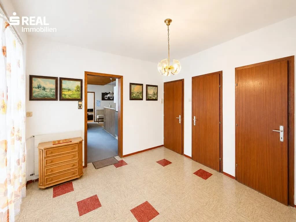 5-Zimmer-Immobilie kaufen in Hollabrunn – 125 m², € 275.000 – Bild 8 von 32