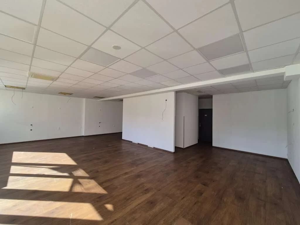 3-Zimmer-Gewerbeimmobilie mieten in Graz – 113 m², € 1.271 – Bild 3 von 12