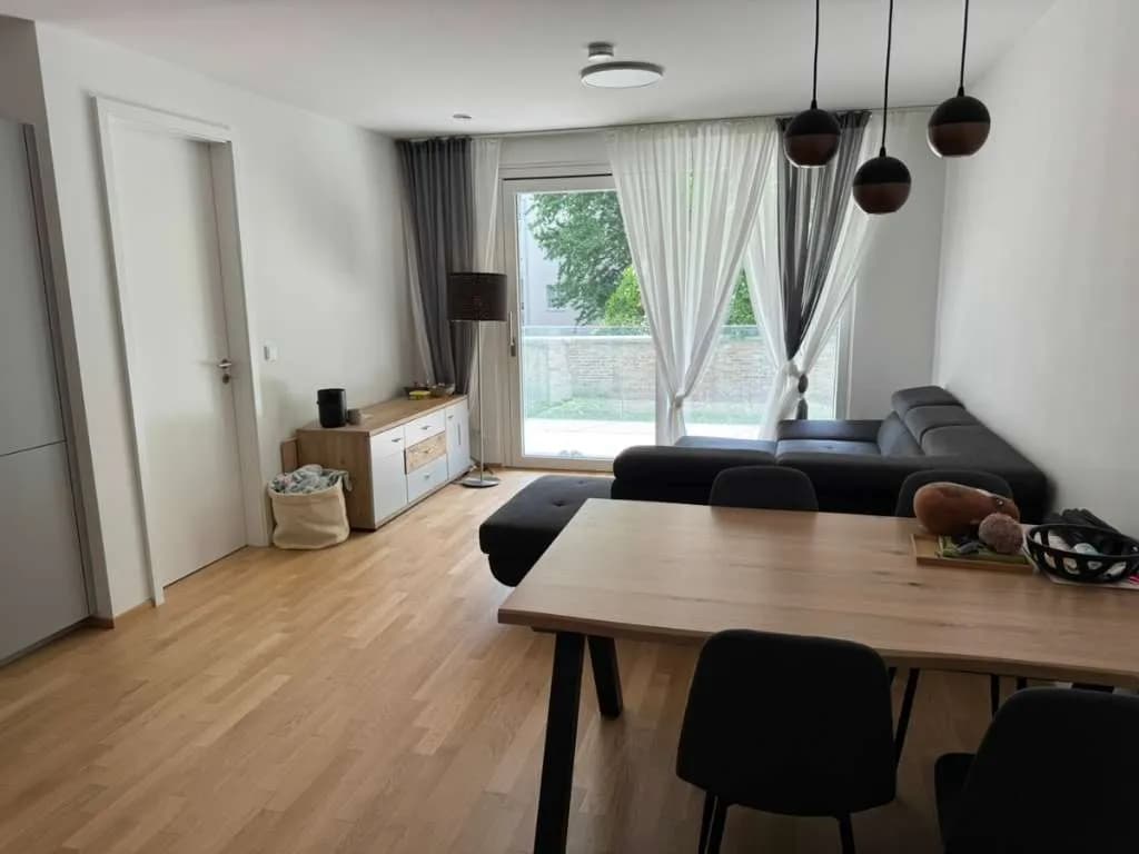 2-Zimmer-Wohnung mieten in Wien – 55 m², € 1.690