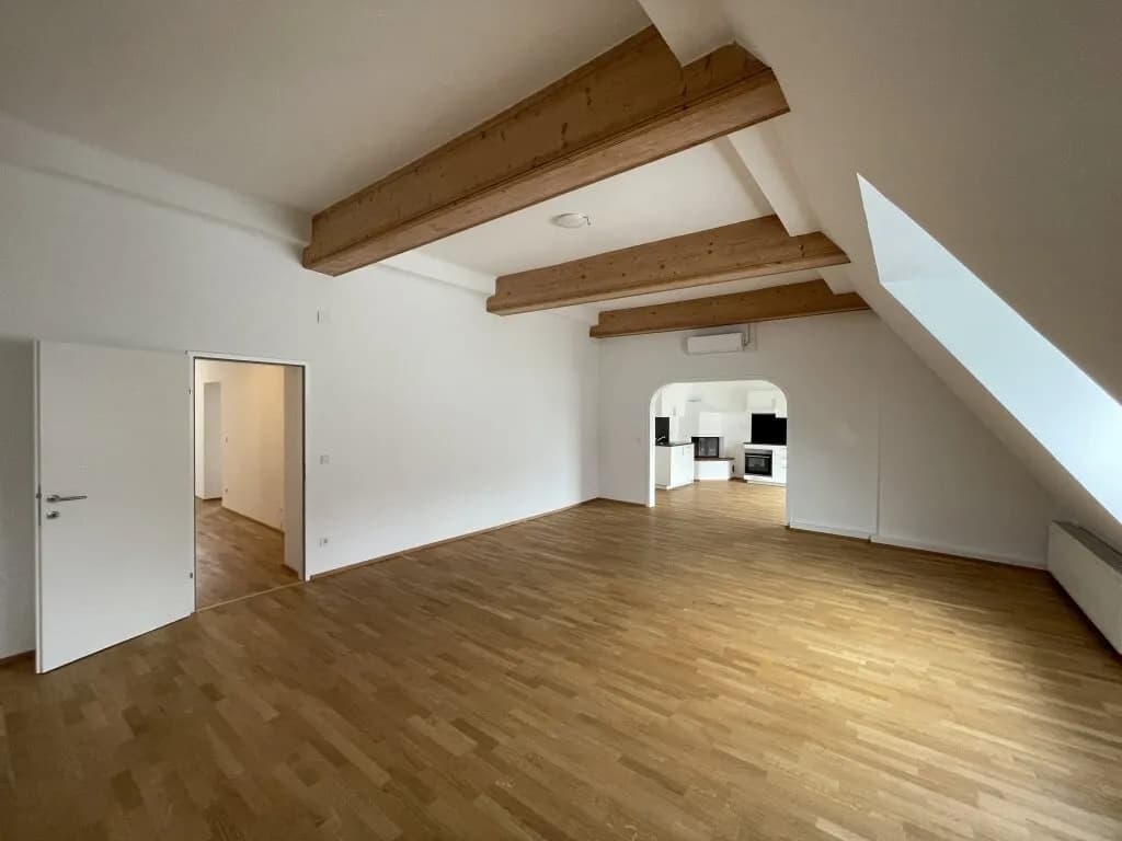 5-Zimmer-Wohnung mieten in Wien – 158 m², € 3.148 – Bild 2 von 15