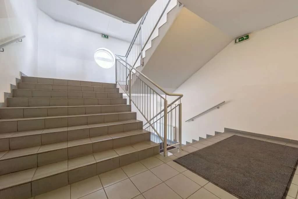 2-Zimmer-Gewerbeimmobilie mieten in Wien – 41 m², € 666 – Bild 15 von 20