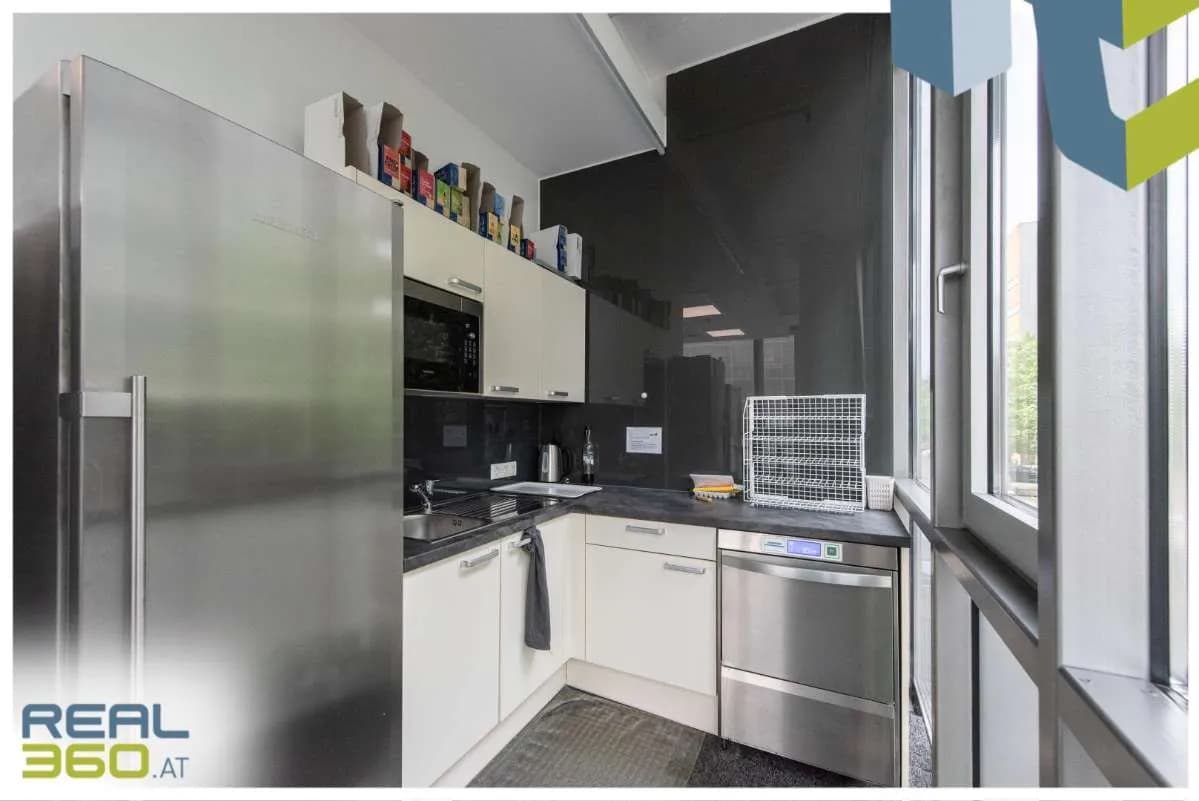 1-Zimmer-Gewerbeimmobilie mieten in Linz – 174 m², € 2.107 – Bild 8 von 11