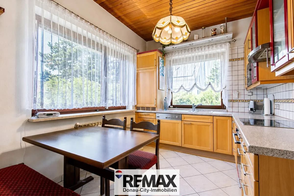 6-Zimmer-Haus kaufen in Bruck an der Leitha – 151,39 m², € 985.000 – Bild 4 von 26