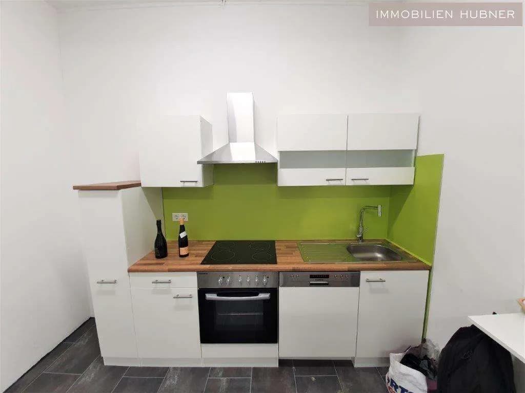 Gewerbeimmobilie mieten in Mödling – 879 m², € 14 – Bild 2 von 8