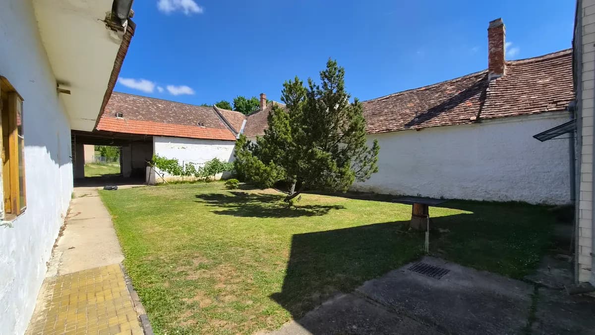 5-Zimmer-Immobilie kaufen in Hollabrunn – 125 m², € 169.000 – Bild 2 von 51