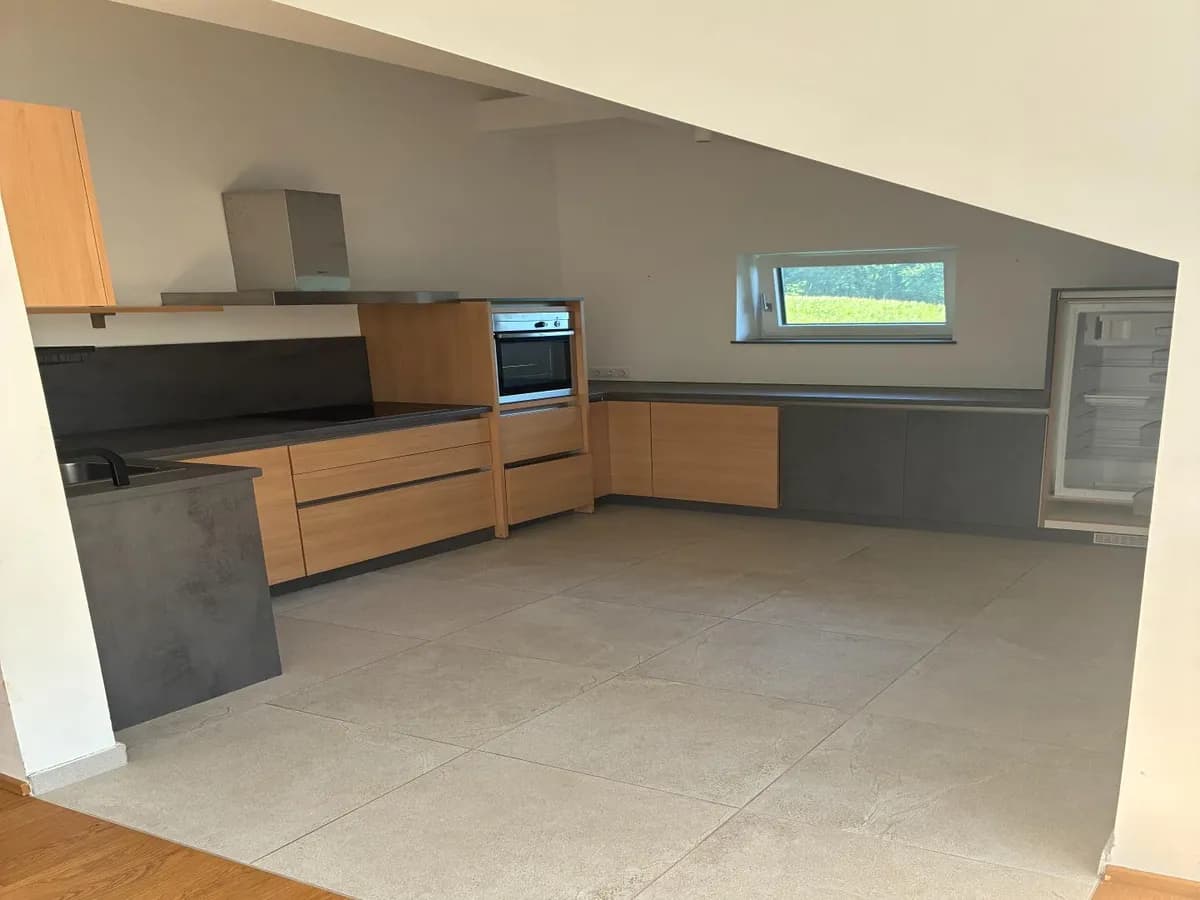 4-Zimmer-Immobilie mieten in Salzburg Stadt – 118,42 m², € 2.795 – Bild 3 von 12