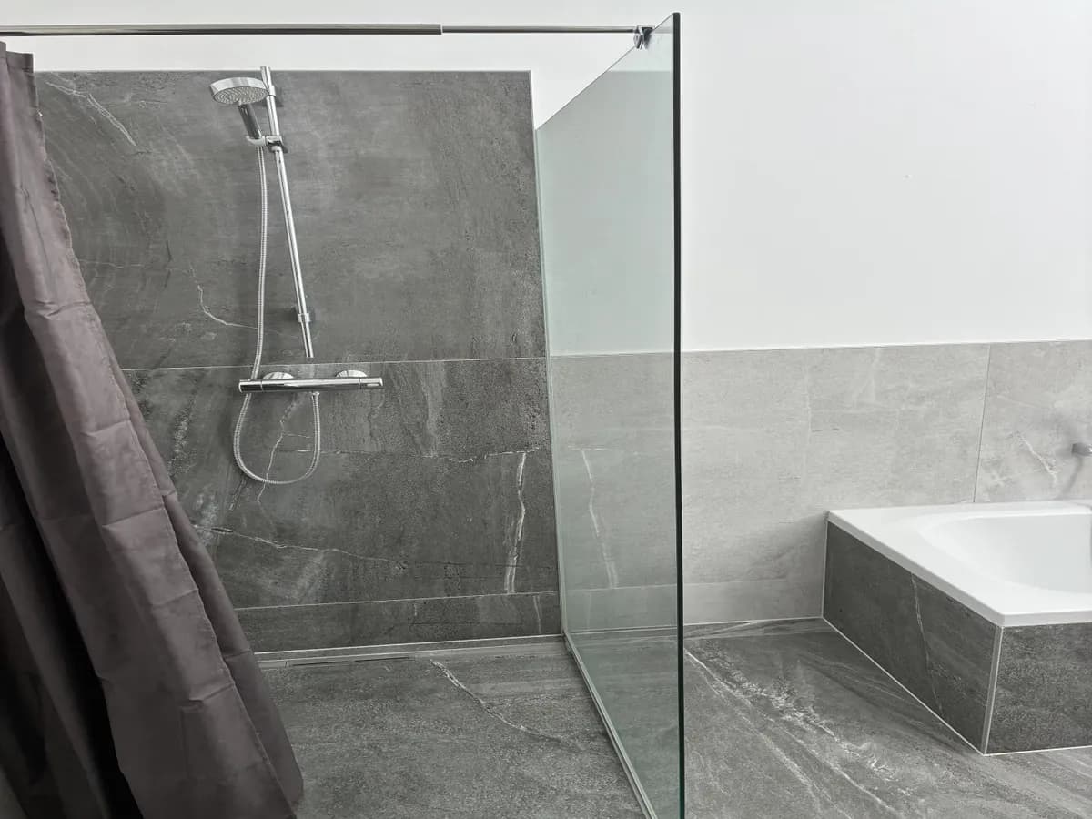 4-Zimmer-Immobilie mieten in Salzburg Stadt – 118,42 m², € 2.795 – Bild 9 von 12