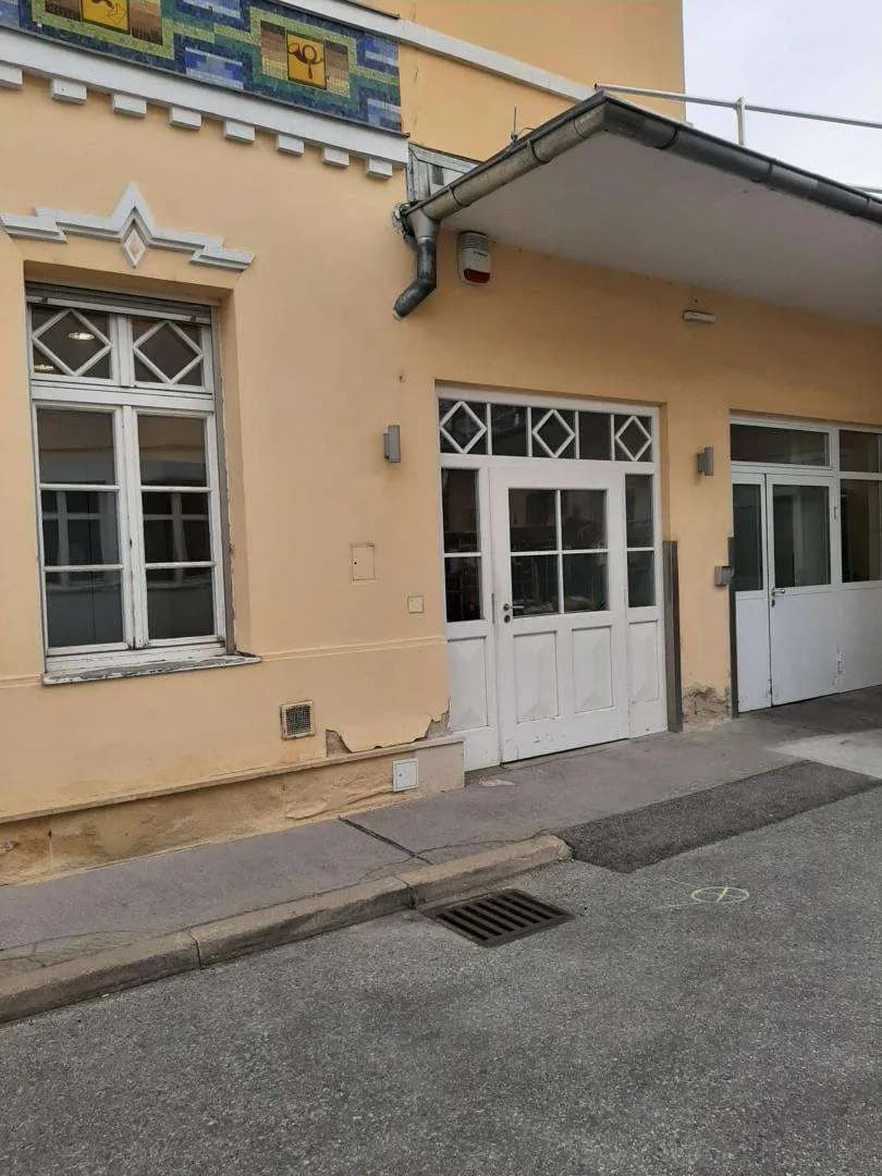 9-Zimmer-Gewerbeimmobilie mieten in Eisenstadt – 221 m², € 2.508 – Bild 3 von 14