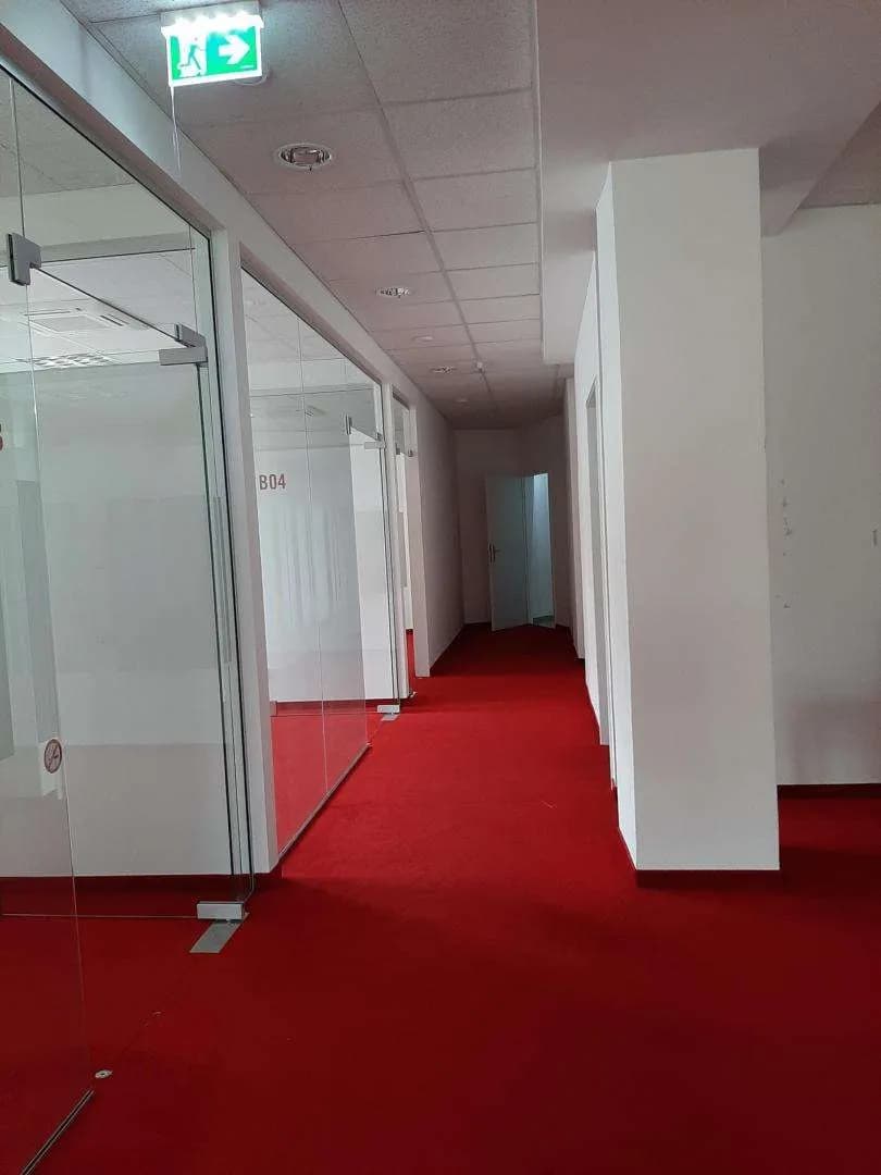 9-Zimmer-Gewerbeimmobilie mieten in Eisenstadt – 221 m², € 2.508 – Bild 7 von 14