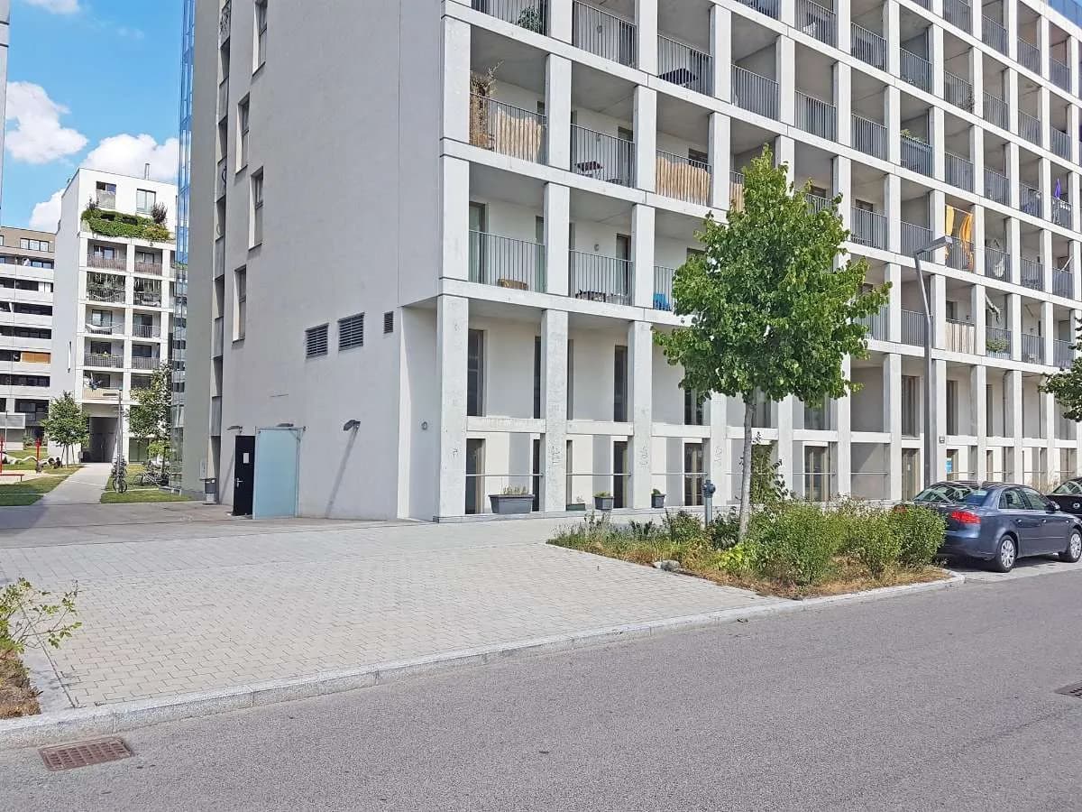 2-Zimmer-Gewerbeimmobilie mieten in Wien – 152 m², € 2.605 – Bild 11 von 14