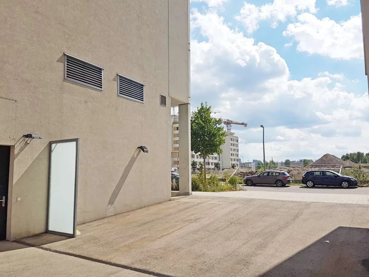 2-Zimmer-Gewerbeimmobilie mieten in Wien – 152 m², € 2.605 – Bild 14 von 14