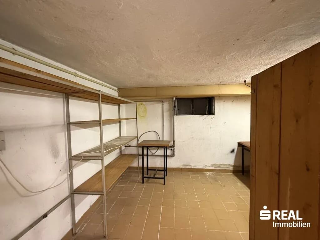 8-Zimmer-Gewerbeimmobilie kaufen in Wels – 180 m², € 395.000 – Bild 26 von 31