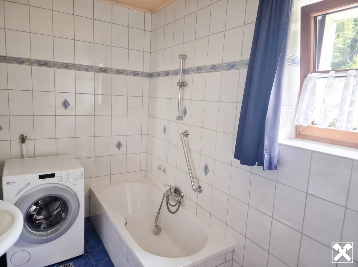 8-Zimmer-Haus kaufen in Amstetten – 180 m², € 265.000 – Bild 12 von 40