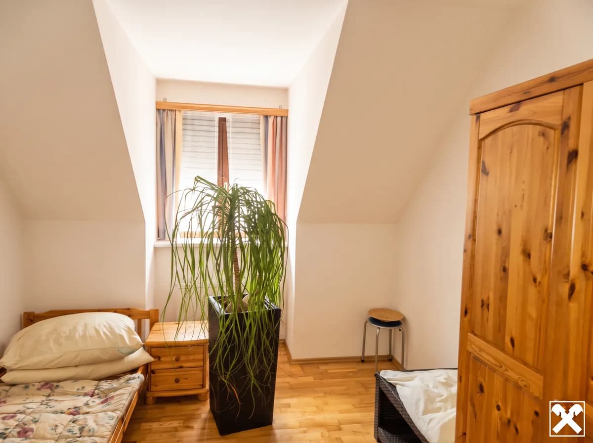 8-Zimmer-Haus kaufen in Amstetten – 180 m², € 265.000 – Bild 20 von 40