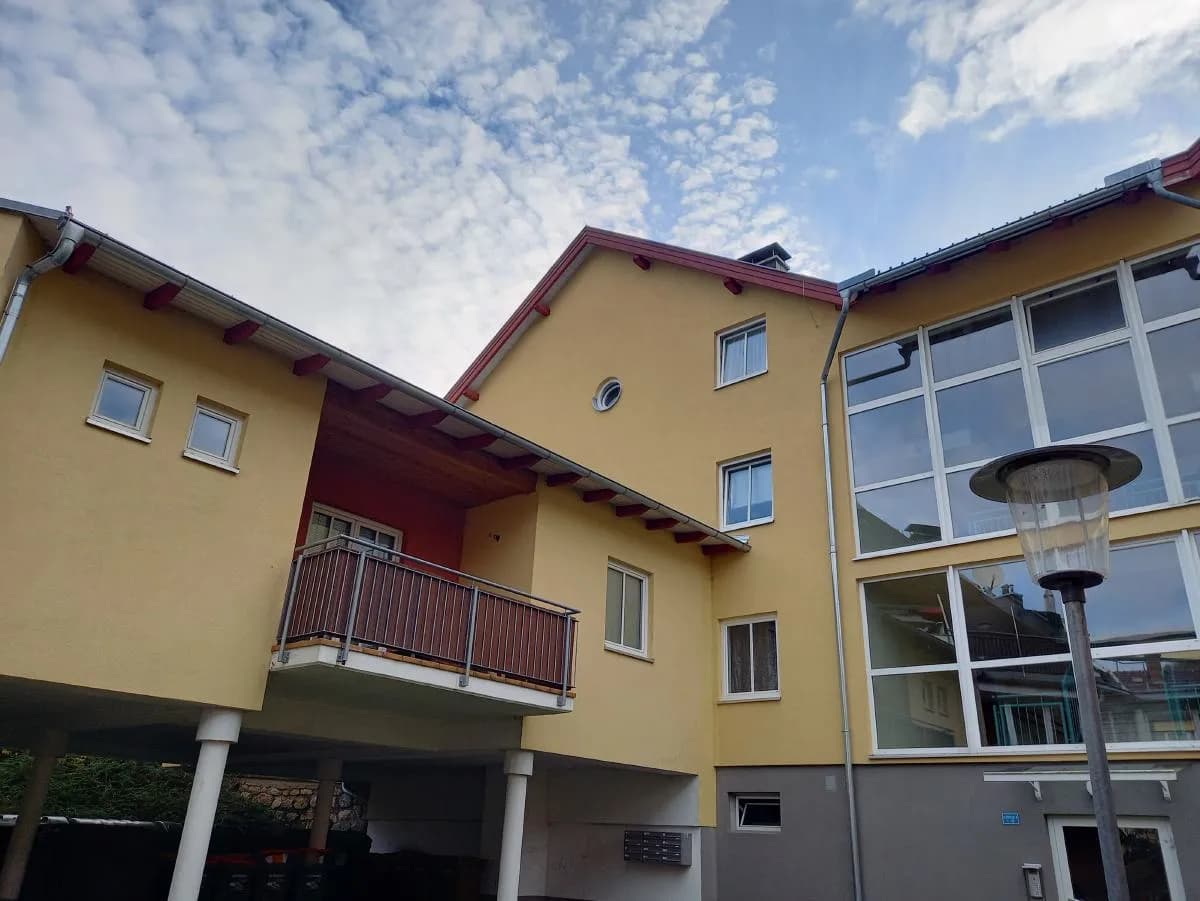 2-Zimmer-Wohnung mieten in Neunkirchen – 58,05 m², € 669 – Bild 3 von 7