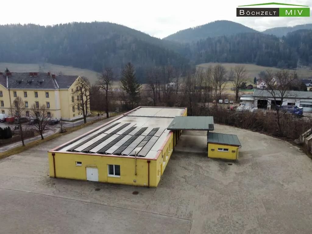 Immobilie kaufen in Neunkirchen – 744 m², € 849.000 – Bild 2 von 44