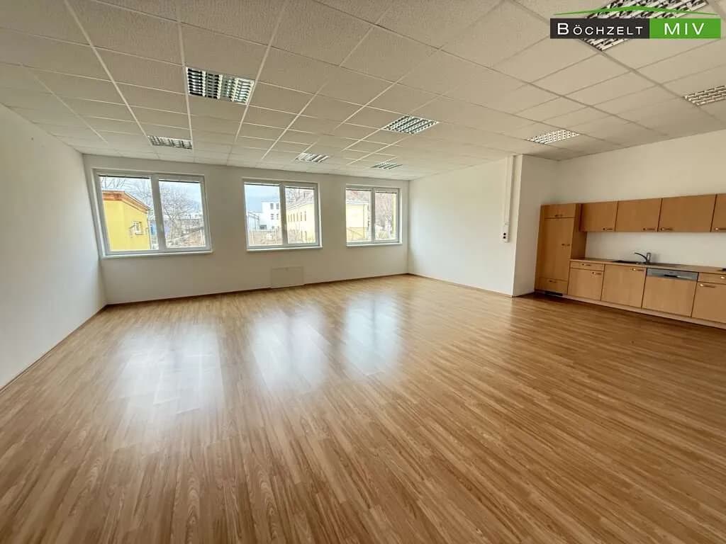 Immobilie kaufen in Neunkirchen – 744 m², € 849.000 – Bild 15 von 44