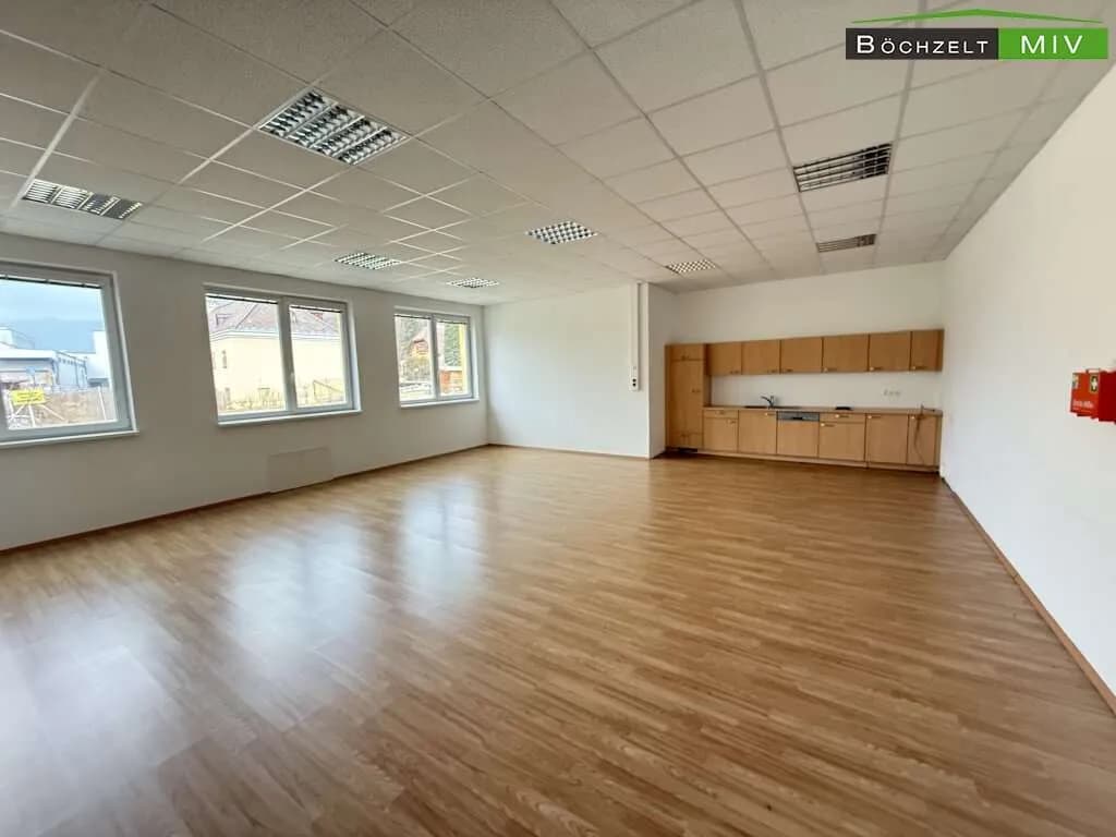 Immobilie kaufen in Neunkirchen – 744 m², € 849.000 – Bild 16 von 44