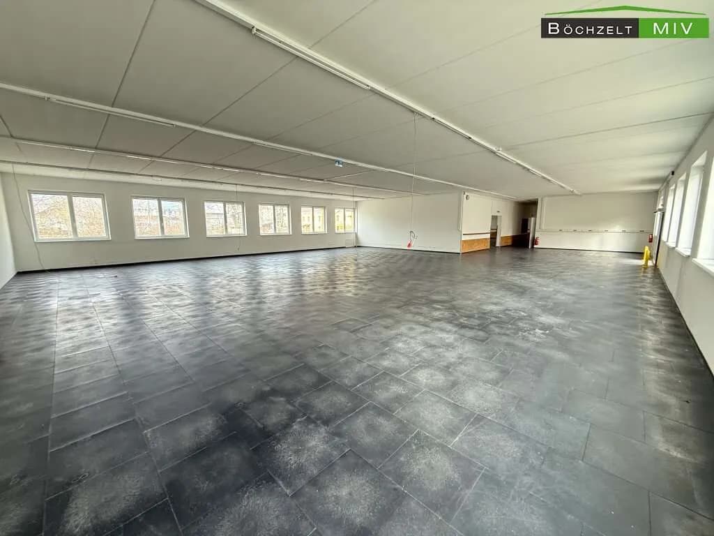 Immobilie kaufen in Neunkirchen – 744 m², € 849.000 – Bild 27 von 44