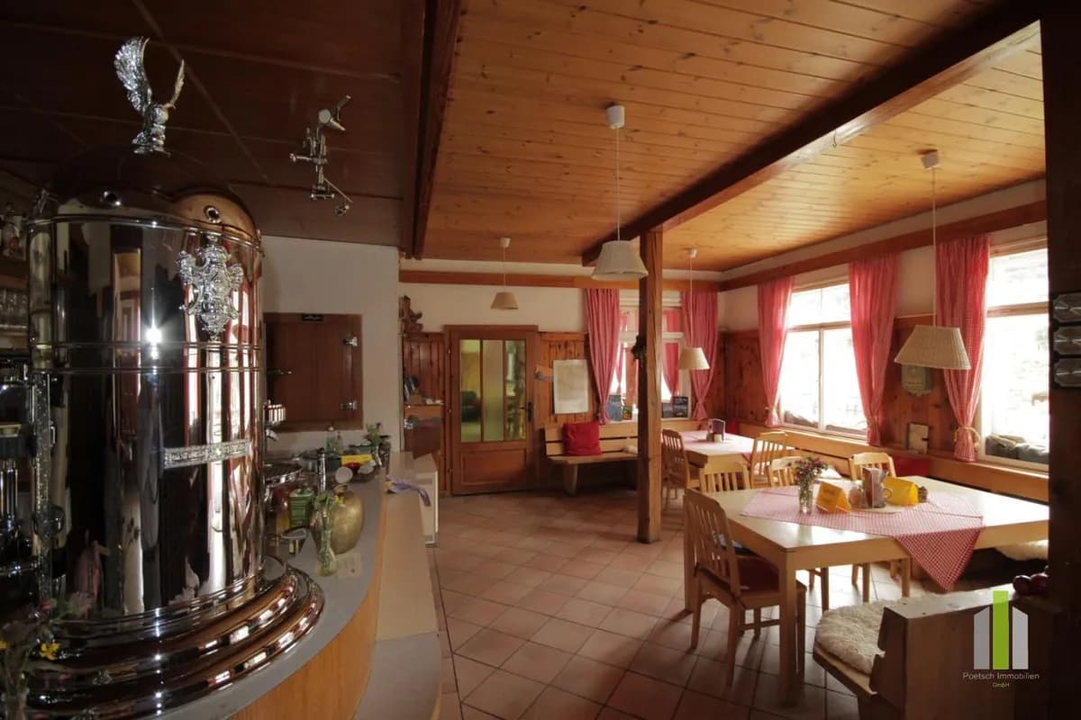 Immobilie kaufen in Gmunden – 850 m², € 1.590.000 – Bild 14 von 17