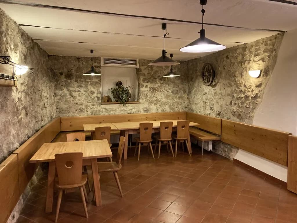 Gewerbeimmobilie mieten in Innsbruck-Land – 205 m², € 4.040 – Bild 11 von 17