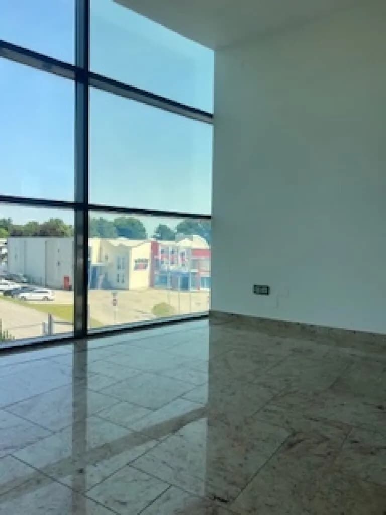1-Zimmer-Gewerbeimmobilie mieten in Graz – 57 m², € 677 – Bild 11 von 25