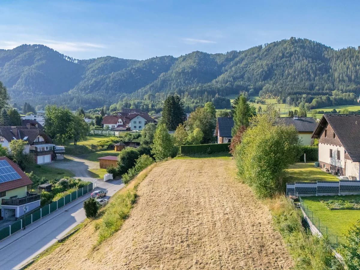 Grundstück kaufen in Bruck-Mürzzuschlag – 2 406 m², € 124.000