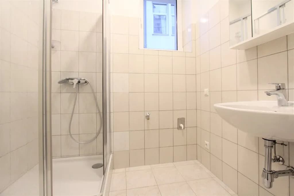1-Zimmer-Wohnung mieten in Wien – 37 m², € 529 – Bild 4 von 5