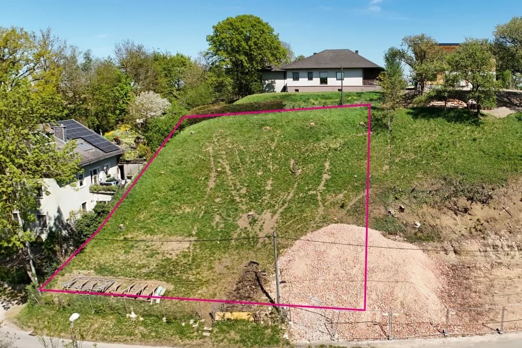 Grundstück kaufen in Sankt Pölten – 897 m², € 115.000