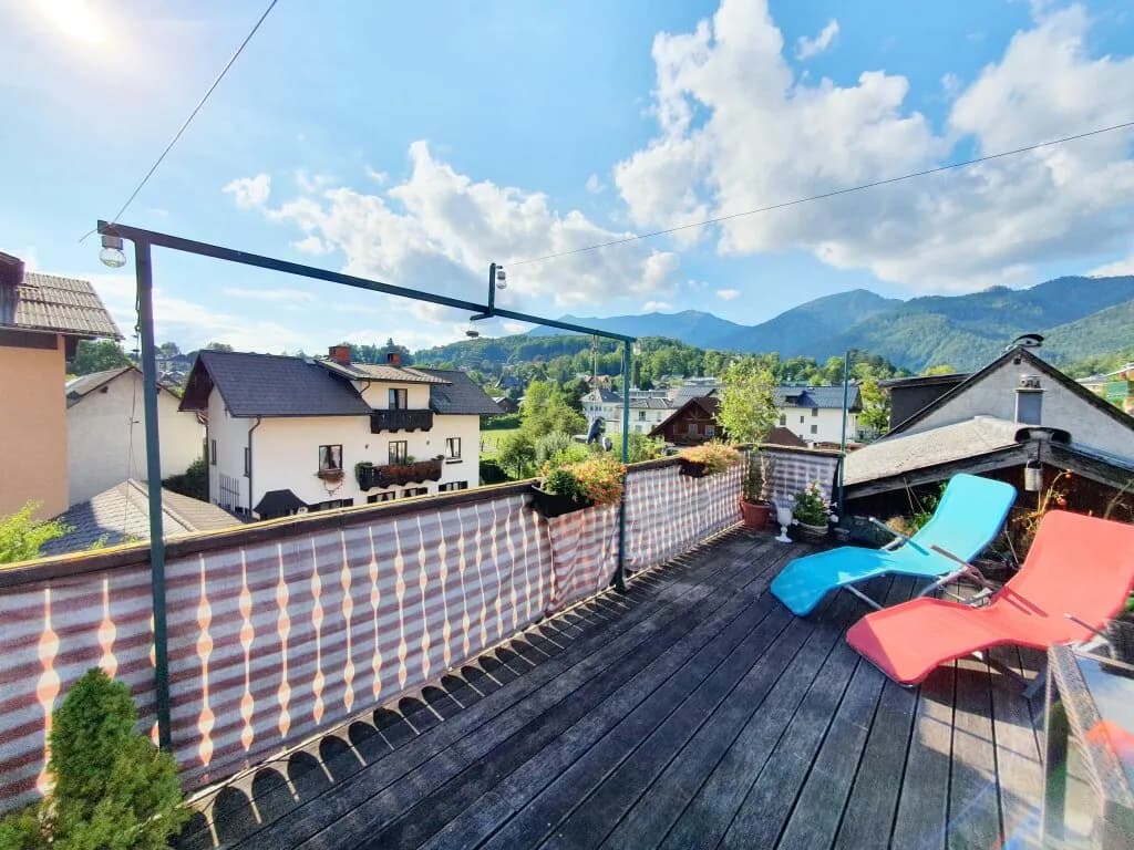6-Zimmer-Wohnung kaufen in Gmunden – 127 m², € 330.000 – Bild 2 von 15