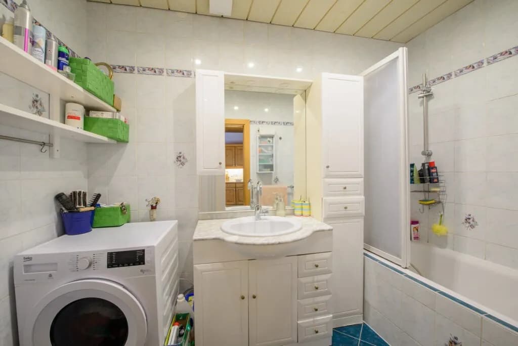 6-Zimmer-Wohnung kaufen in Gmunden – 127 m², € 330.000 – Bild 8 von 15