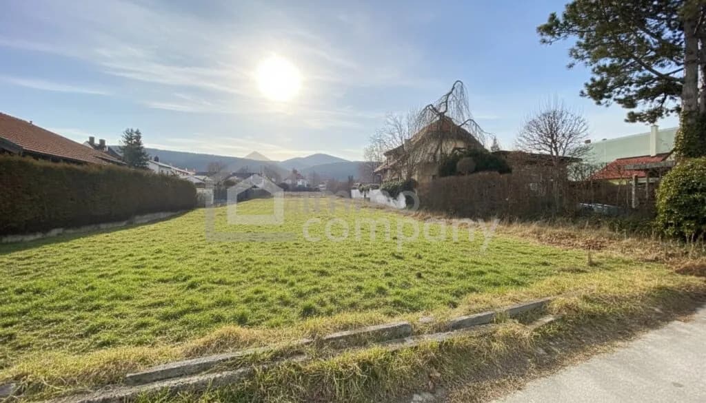 Grundstück kaufen in Baden – 1 100 m², € 697.000