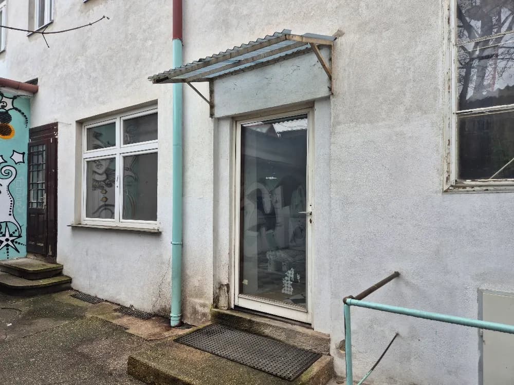 Immobilie mieten in Wien – 334 m², € 3.351 – Bild 2 von 23