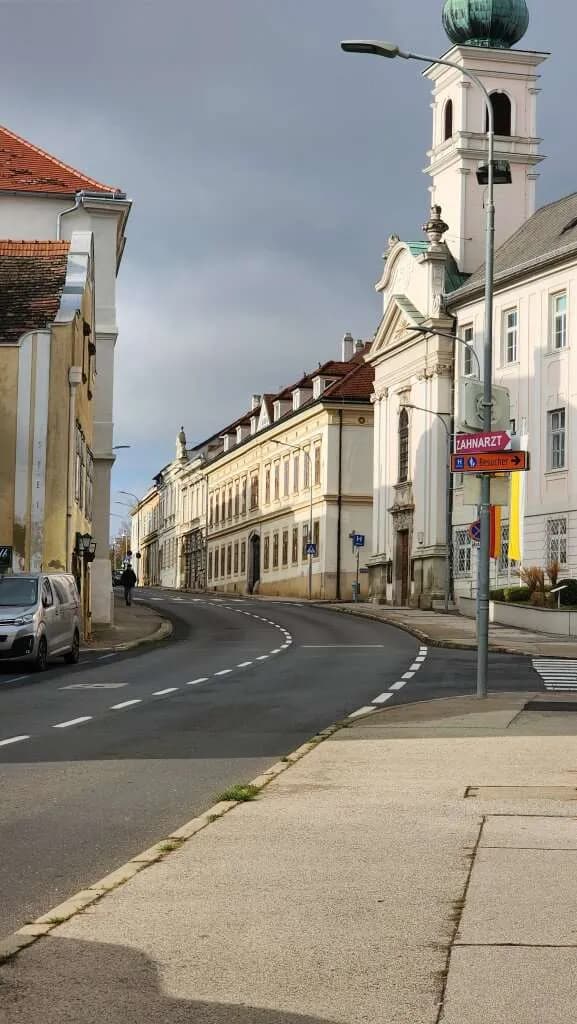 Gewerbeimmobilie mieten in Eisenstadt – 56 m², € 610