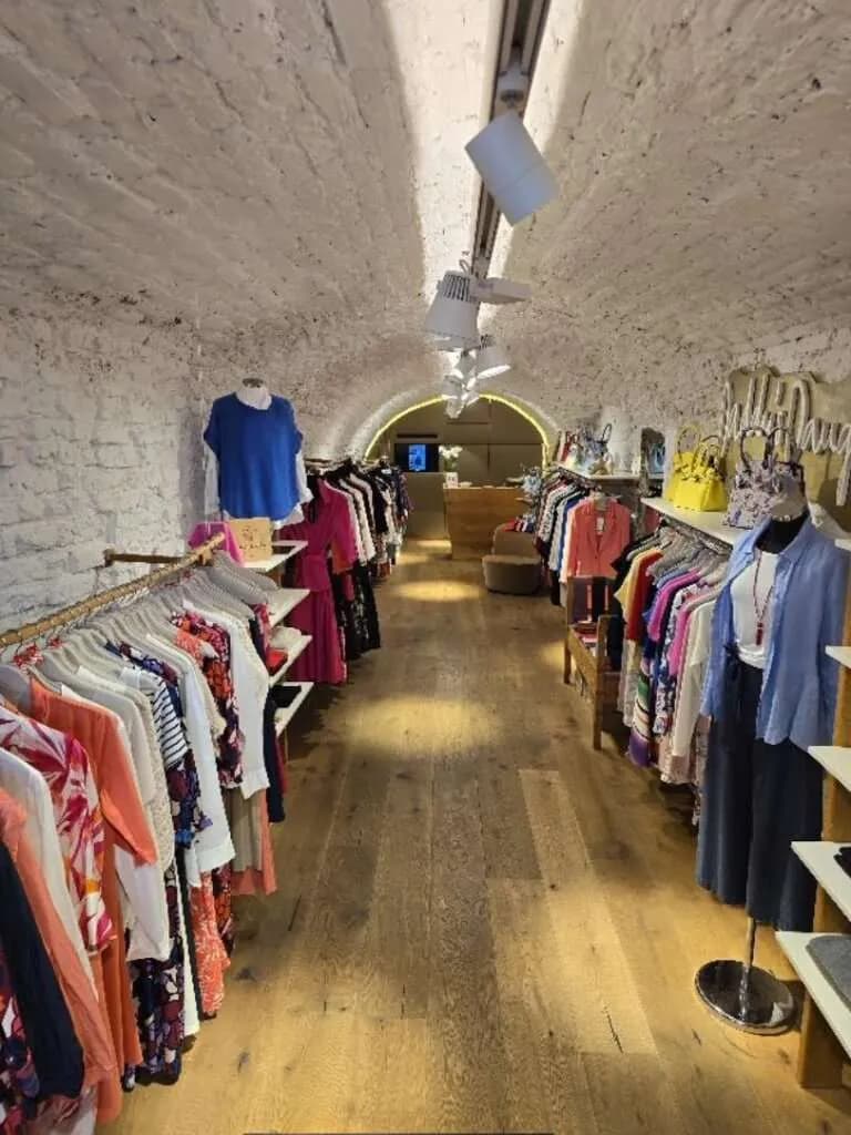 Gewerbeimmobilie kaufen in Salzburg Stadt – 38 m², € 945.000 – Bild 5 von 6