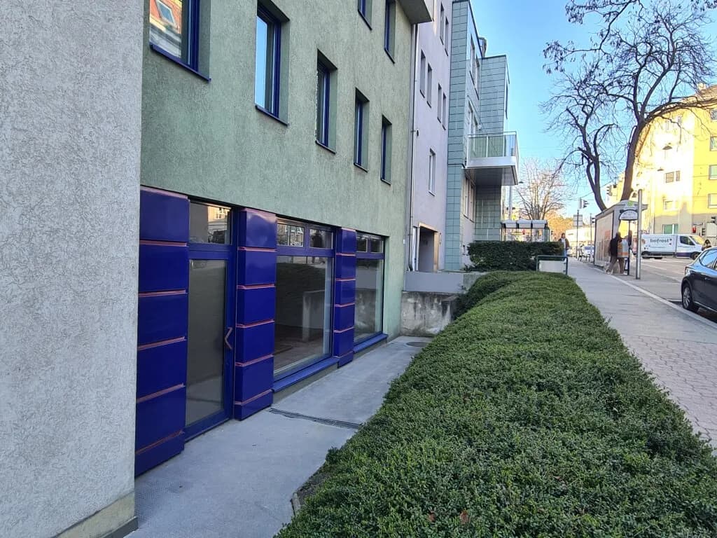 2-Zimmer-Gewerbeimmobilie mieten in Wien – 110,1 m², € 1.125 – Bild 2 von 15
