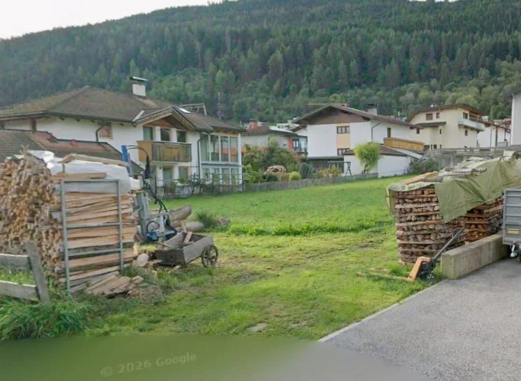 Grundstück kaufen in Innsbruck-Land – 300 m², € 360.000