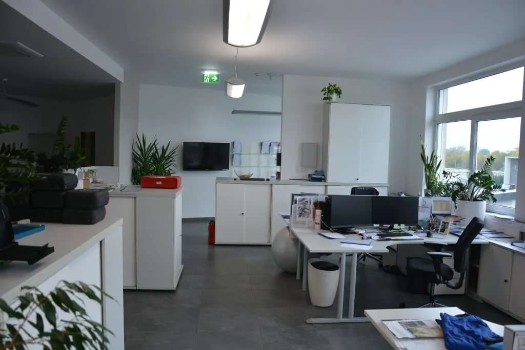 Gewerbeimmobilie mieten in Wiener Neustadt – 371 m², € 3.836 – Bild 12 von 30