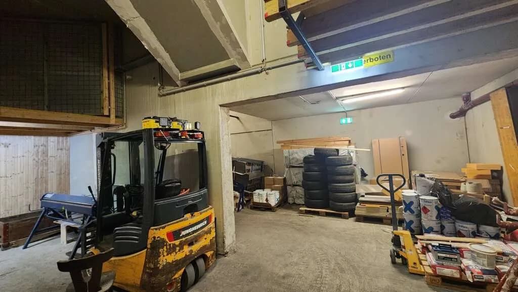 Gewerbeimmobilie mieten in Wiener Neustadt – 371 m², € 3.836 – Bild 24 von 30